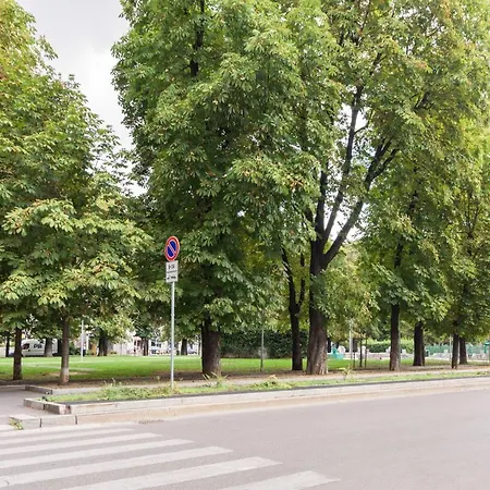 Altido Superb Flat With Office Near Dateo Station Apartment Mailand