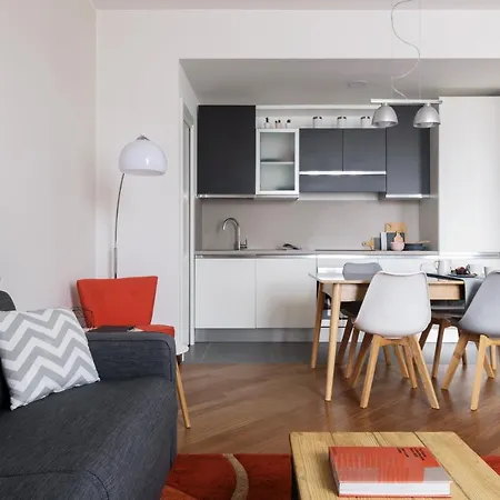 Altido Superb Flat With Office Near Dateo Station * Milan